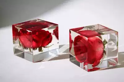 Crystal glue transparent epoxy resin art desktop river filling glue animal and plant specimen making glue New