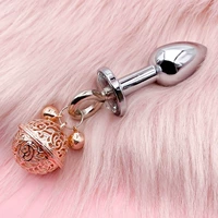 Маленькие смазочные материалы с розой в составе, розовое золото