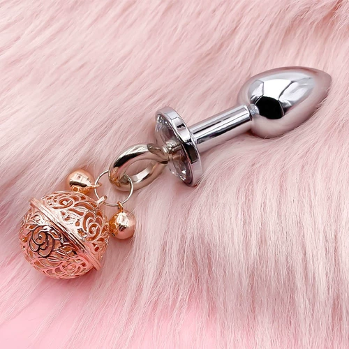 Женский анальный плагин Альтернативные хвостовые мини -труба новички секс -продукты SM наказывают его подругу в нижней части тела.