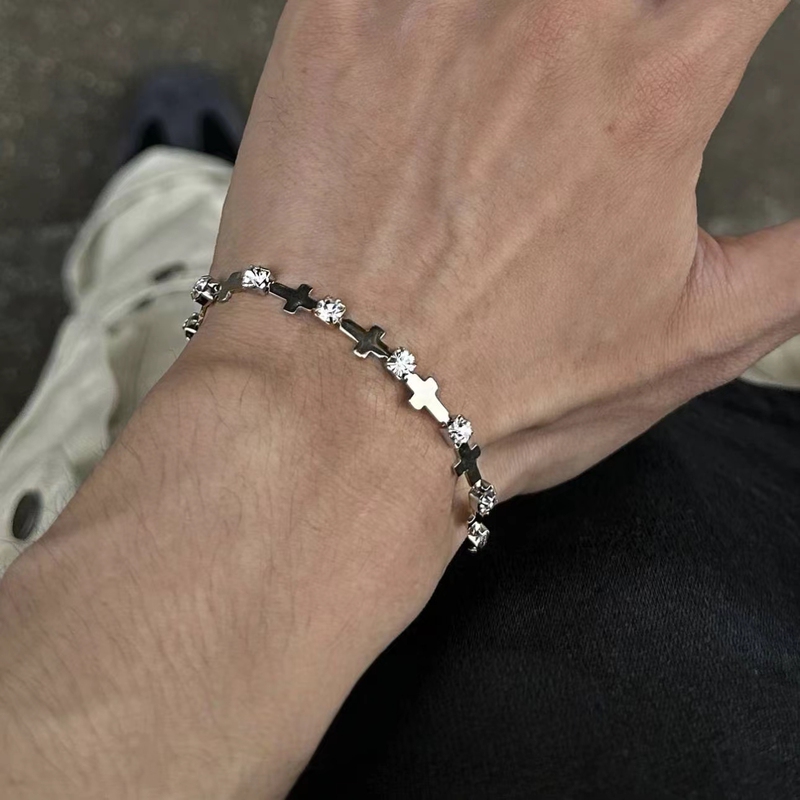 Titanium Steel Synthetic Zircon Bracelet, Gold Cross Zircon Bracelet for Men and Women, Personalized Ins Niche Accessories