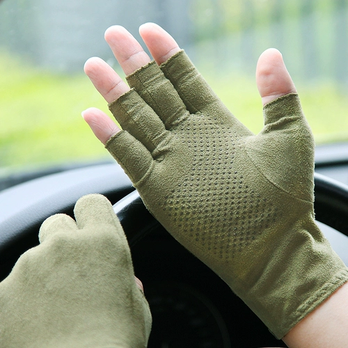 Загрязнение замшевой замшевой.