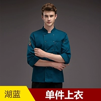 Озеро и синий топ