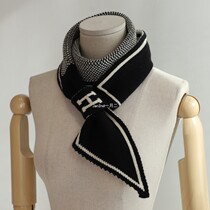 H letter scarf front and back two-color small scarf spring and winter new Korean ins with the same wool knitted herringbone pattern thick female