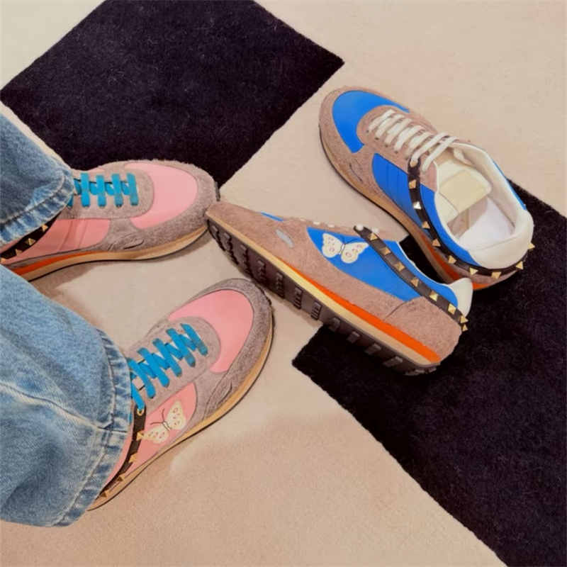 Top-Level Zhao Lusi Style Retro Studded Sneakers for Women, Autumn 26, Butterfly Embroidery, Thick-Soled Height-Increasing Sports Casual Shoes Top-Level Zhao Lusi Style Retro Studded Sneakers for Women, Autumn 26, Butterfly Embroidery, Thick-Soled Height-Increasing Sports Casual Shoes