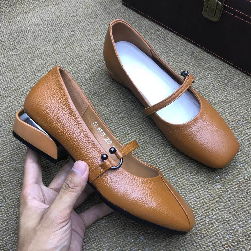 Brand withdraw the warehouse in 2023 new square heads low and comfortable cow leather female leather shoes work shoes