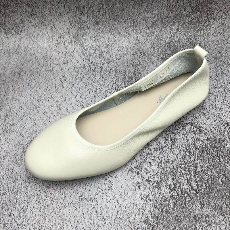 Brand withdrawal and clearance 2022 new leather women's single shoes soft sole soft leather comfortable round toe flat shoes single leather women's shoes