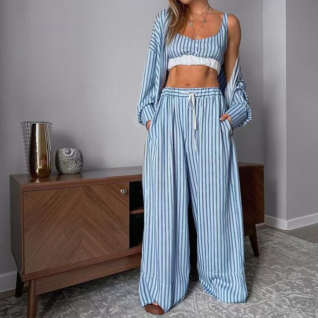 Stripe printed three piece set Stripe printed three piece set