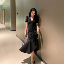 Temperament Woman Taste Pleated Fish Tail V Collar Dress Retro Little Black Dress Carefully Cissus Fairy Dating Small Dresses Summer