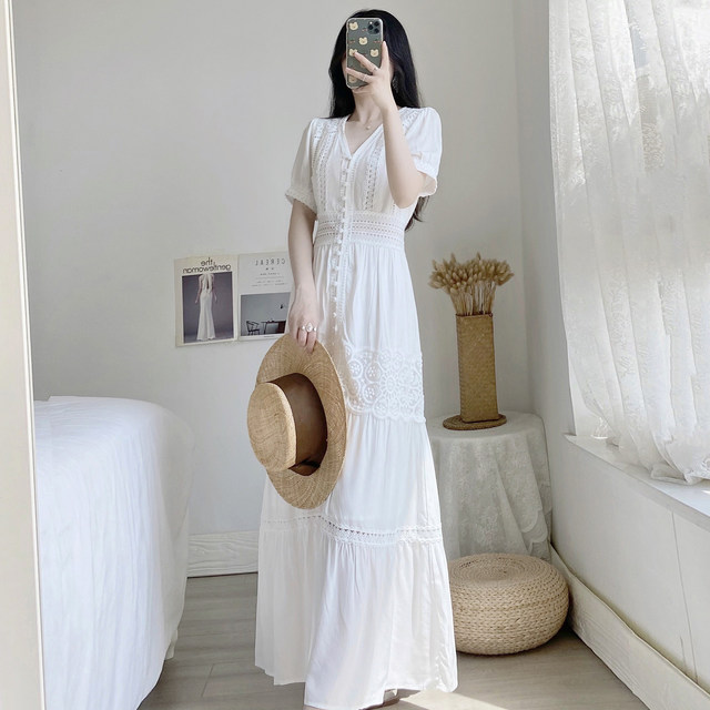 Summer white cotton and linen dress Sanya seaside vacation beach skirt Yunnan wear to ankle sunscreen long skirt