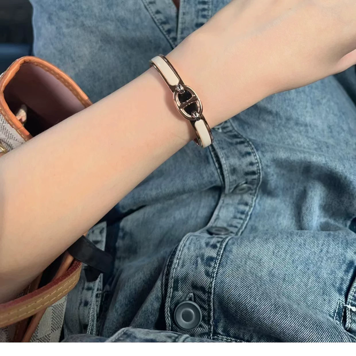 Подлинная покупка ПЕРСОН Hermes Pig Nose браслет маркировка Мужской как пара