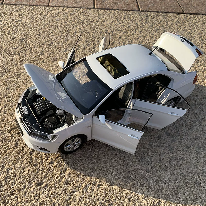 Автомодель Original car model 2013 год, новый JettaNEW JETTA, сплав 1:18, модель автомобиля в масштабе 1:18