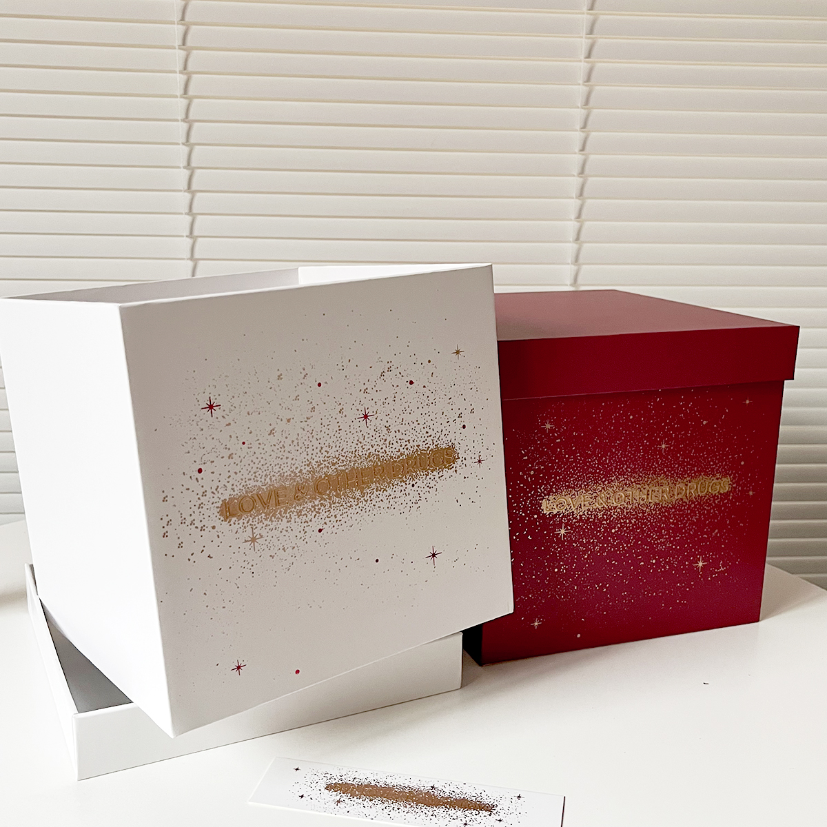 (Pocket) Starlight dinner INS Wind Romantic Bronzing Senior Big Card Sensation Florist Stars Empty hugging Bucket Box-Taobao