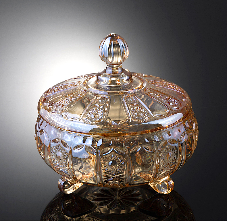 Creative Eu Style Crystal Glass Fruit Pan Modern Minima Living Room Home With Lid Zero Food Fruit Basin Candy Jar Light Lavish