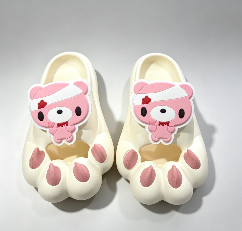 Gloomy Violent Panda Claw Slippers for Women, Summer Thick-Soled Eva Home and Outdoor Wear, Cute, Trendy, Cool Closed-Toe Sandals