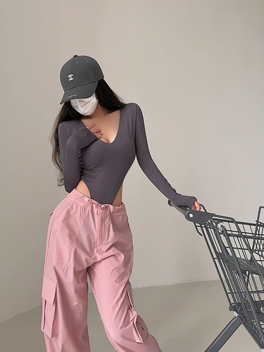 Сексуальный эластичный цветной базовый лонгслив, футболка, V-образный вырез, в обтяжку, по фигуре