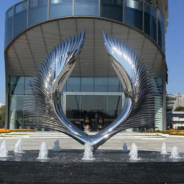 ສະແຕນເລດ phoenix tail sculpture custom hollow phoenix wings metal wings shaped tube abstract mirror waterscape outdoor