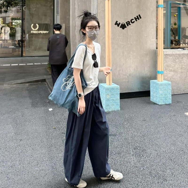Retro Denim Embroidered Shoulder Bag for Women, Summer Niche Large-Capacity Tote Bag, Korean Style Work Clothing Versatile Handbag Retro Denim Embroidered Shoulder Bag for Women, Summer Niche Large-Capacity Tote Bag, Korean Style Work Clothing Versatile Handbag