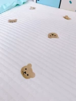 Прозрачный