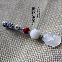 (Peach blossoms) white agate car key pendant bag hanging ornaments personalized Fox