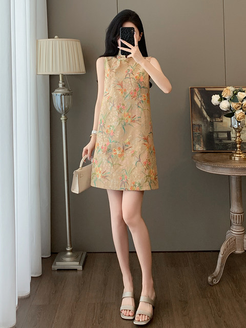 Summer Fashion New Chinese Style Sleeveless Jacquard Dress for Women, National Style Elegant Stand-Up Collar, Stunning Loose-Fitting Improved Cheongsam Dress