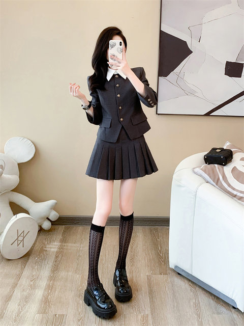 College Style Suit Skirt Set for Women 2025 New Popular Korean Chic Age-Reducing Fashionable Short Skirt Two-Piece Set