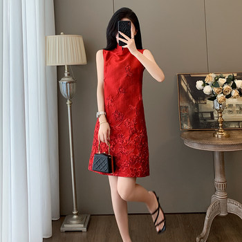 Summer Chinese-Style New Chinese-Style Sleeveless French Heavy Jacquard Dress for Women, Fashionable, Light Luxury, Stunning Modified Cheongsam Dress