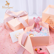 Heart-shaped flowers box Rose box holiday with hand gift girl heart to give girlfriend gift empty box Valentines Day