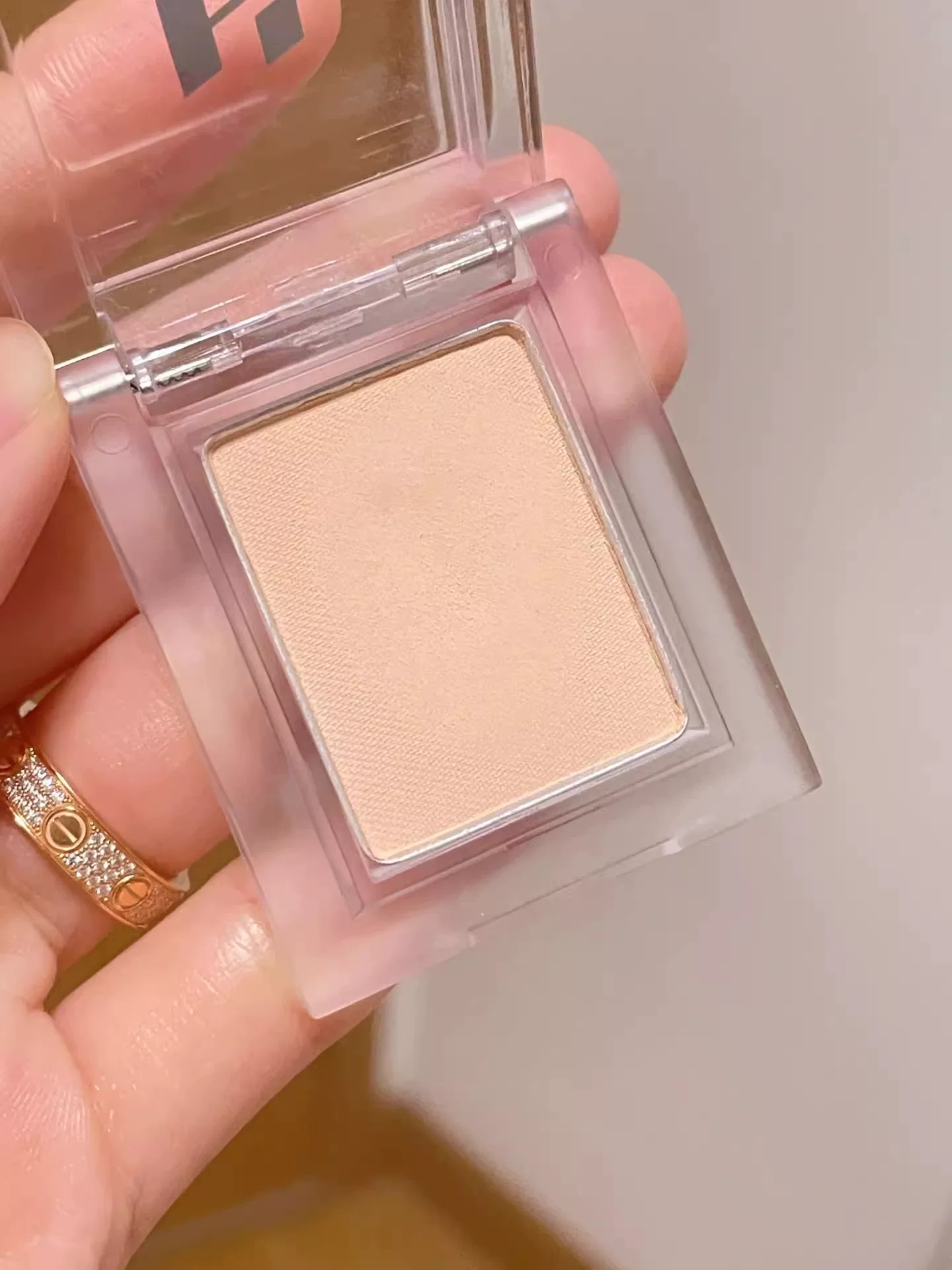 Рекомендация Pony из Южной Кореи Holika confused Lili Monumer тени, жемчужная матовая база цвета, silk kitty/bebe