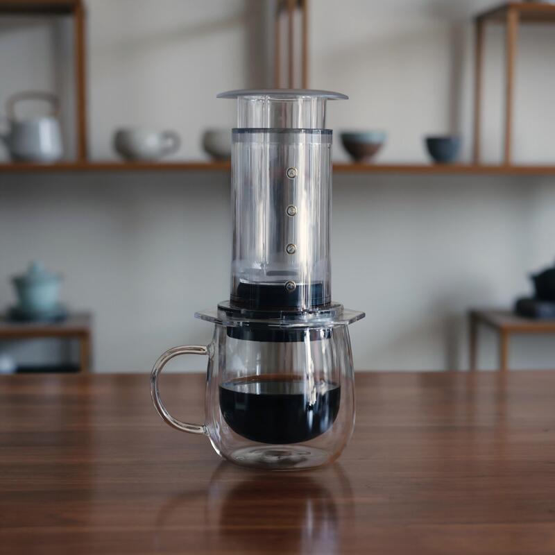 Hand-Pressed Coffee Pot, Outdoor Use, Domestic Aeropress Portable Coffee Maker, Includes Filter Paper, Lightweight for Travel