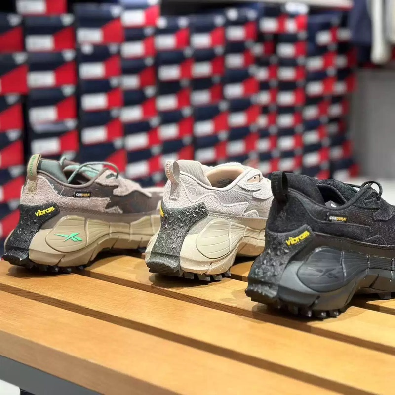 Clearance Sale: Reebok Unisex Sports Casual Sneakers, Basketball Shoes, Dad Shoes 74449 Clearance Sale: Reebok Unisex Sports Casual Sneakers, Basketball Shoes, Dad Shoes 74449