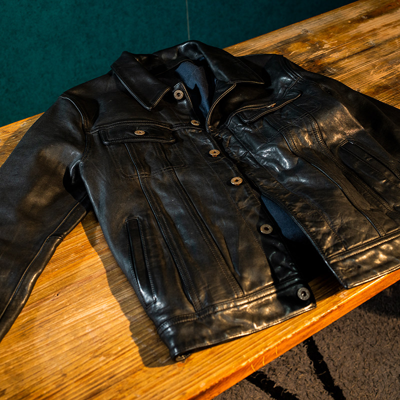 Storm Knight Batik horse skin leather