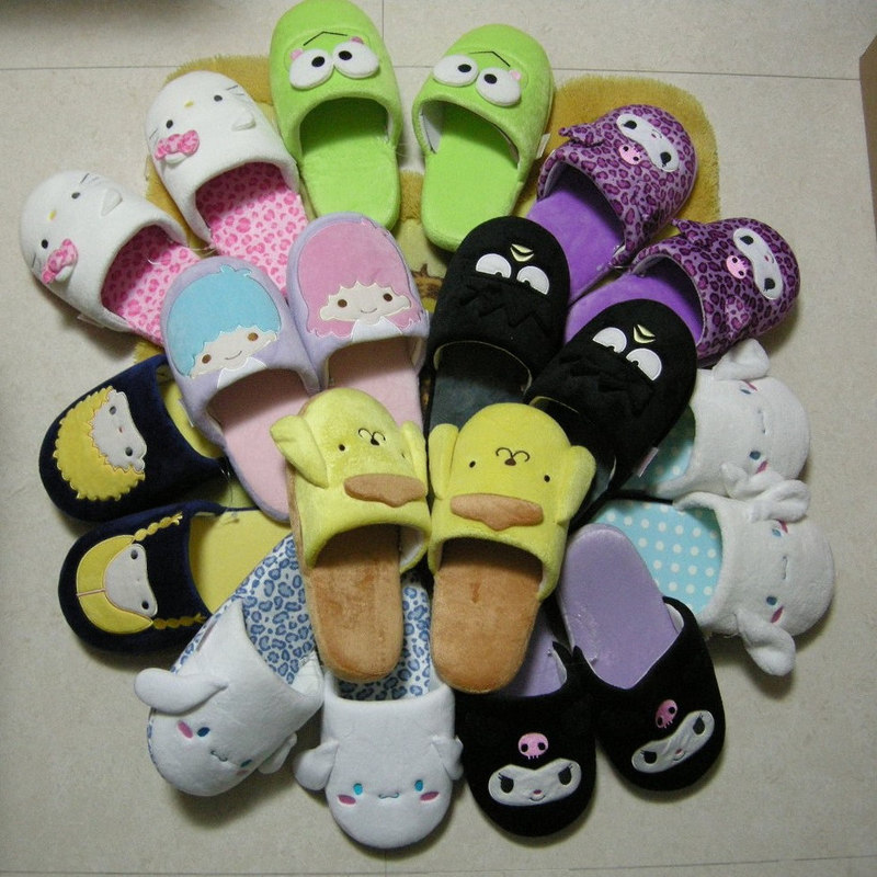Japanese Brand Sanrio Hello Kitty Kuromi Frog Cool Penguin Etc. Indoor Household Floor Non-Slip Silent Slippers