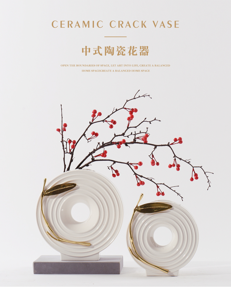 Simple white ceramic flower vases furnishing articles continental circular flower implement model living room desktop decoration decoration