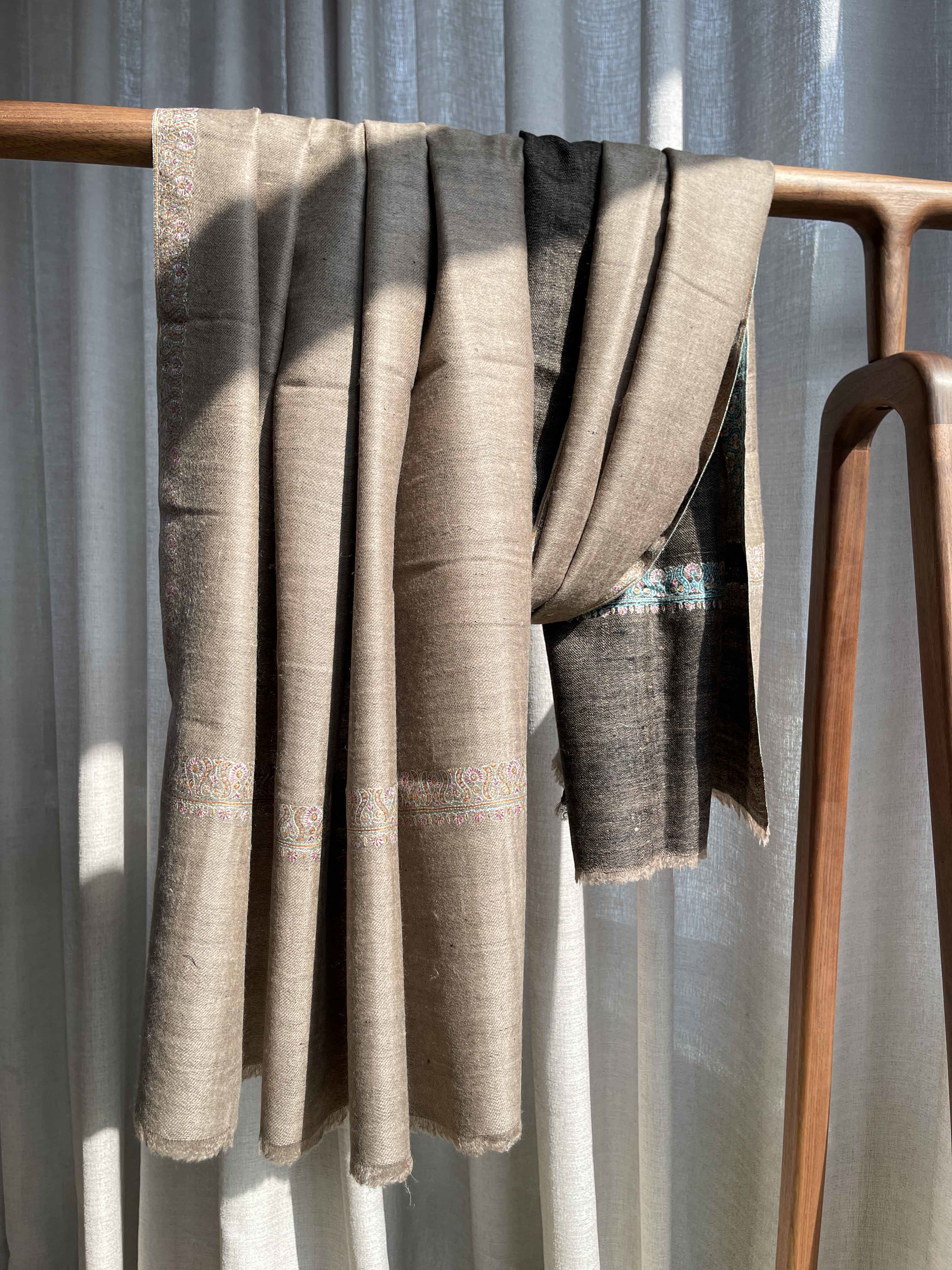 181 Weinnan Weinan double-sided Vintage Silk Handle Embroidered Kashmir Cashmere Pashmina Shawl