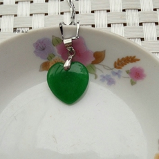 Украшения на шею Природного нефрита Малайский