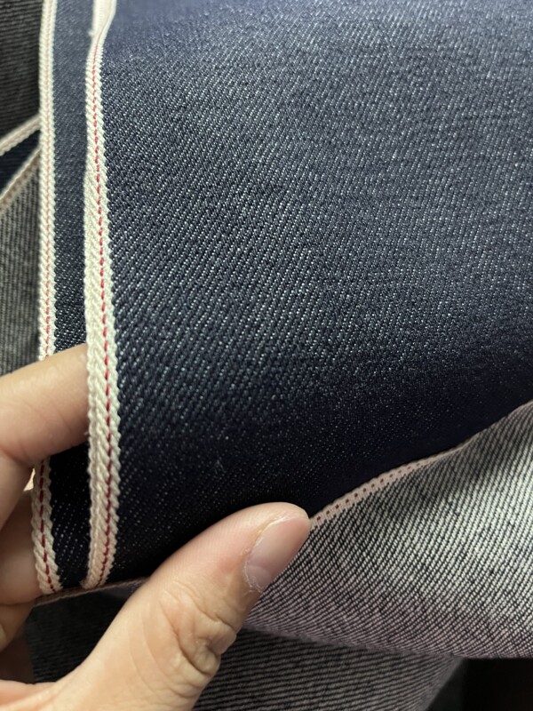 Clearance Sale of Classic Selvedge Denim Fabric, Popular in Okayama, Durable Pure Cotton Denim Fabric for Pants