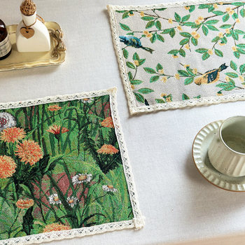 French retro oil painting placemat thickened jacquard lace plant flower and bird western dining table fabric coffee table cover scarf custom French retro oil painting placemat thickened jacquard lace plant flower and bird western dining table fabric coffee table cover scarf custom