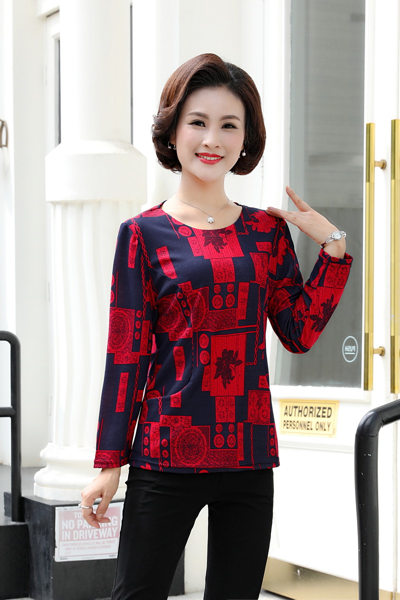 Phụ nữ trung niên mặc mùa thu bên ngoài bà mẹ mới trung niên áo hoa nhỏ tay dài áo thun nữ mùa xuân và áo mùa thu áo kiểu trung niên sang trọng