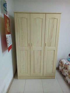 Tianjin Pine Wardrobe Two Doors Three Doors Free shipping in Tianjin, not sent to other places