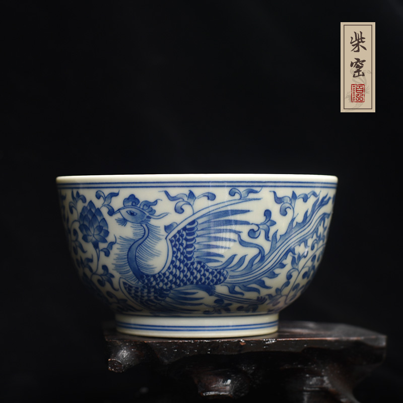 Yihong maintain the jingdezhen blue and white double phoenix bound branch master cup single cup tea cups hand - made wood sample tea cup