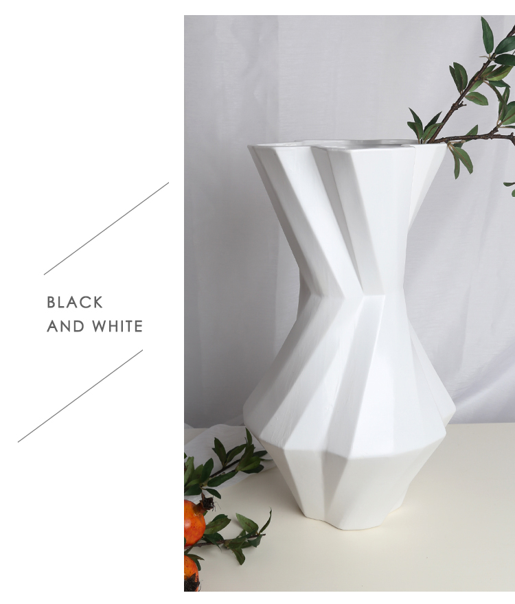 Nordic ceramic vase matte enrolled creative U geometric flower arranging furnishing articles European I and contracted sitting room adornment ornament