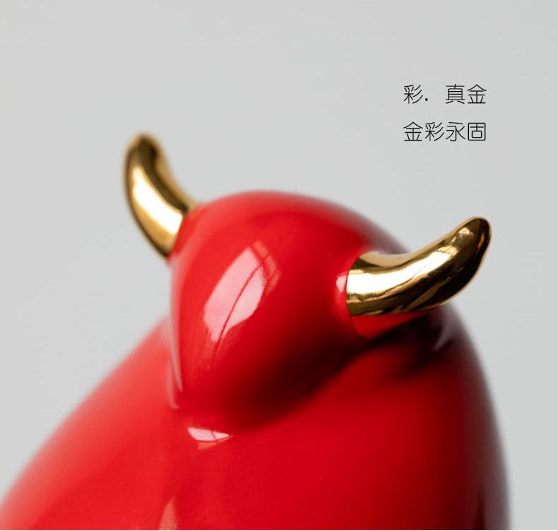 New Year gift porcelain red lucky decoration cows and turn things around an ox Year mascot bedside furnishing articles