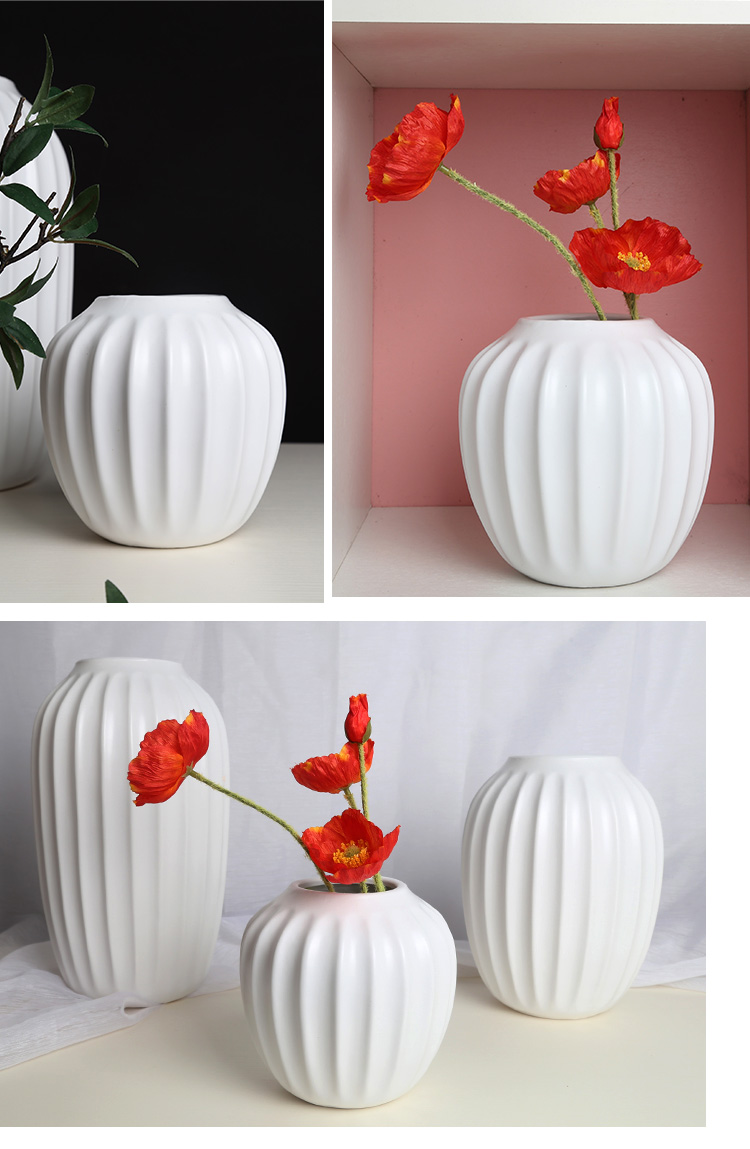 Nordic ceramic vase creative vertical stripes sitting room of I and contracted dry flower arranging flowers European furnishing articles porch decoration decoration