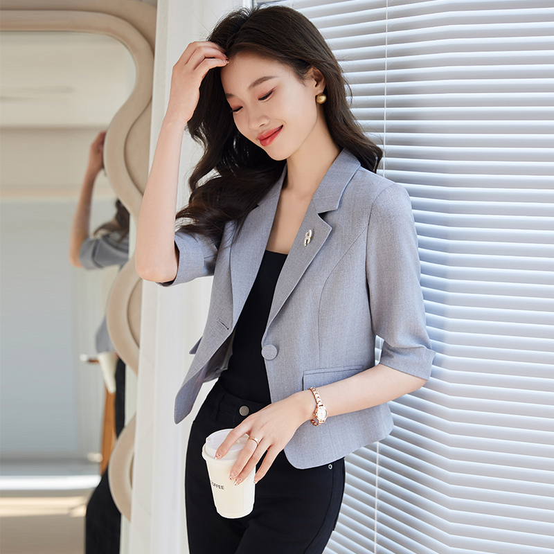 Short Blazer for Women 2026 Summer Thin Three-Quarter Sleeve Top Professional Commuting High-End Women's Suit Short Blazer for Women 2026 Summer Thin Three-Quarter Sleeve Top Professional Commuting High-End Women's Suit