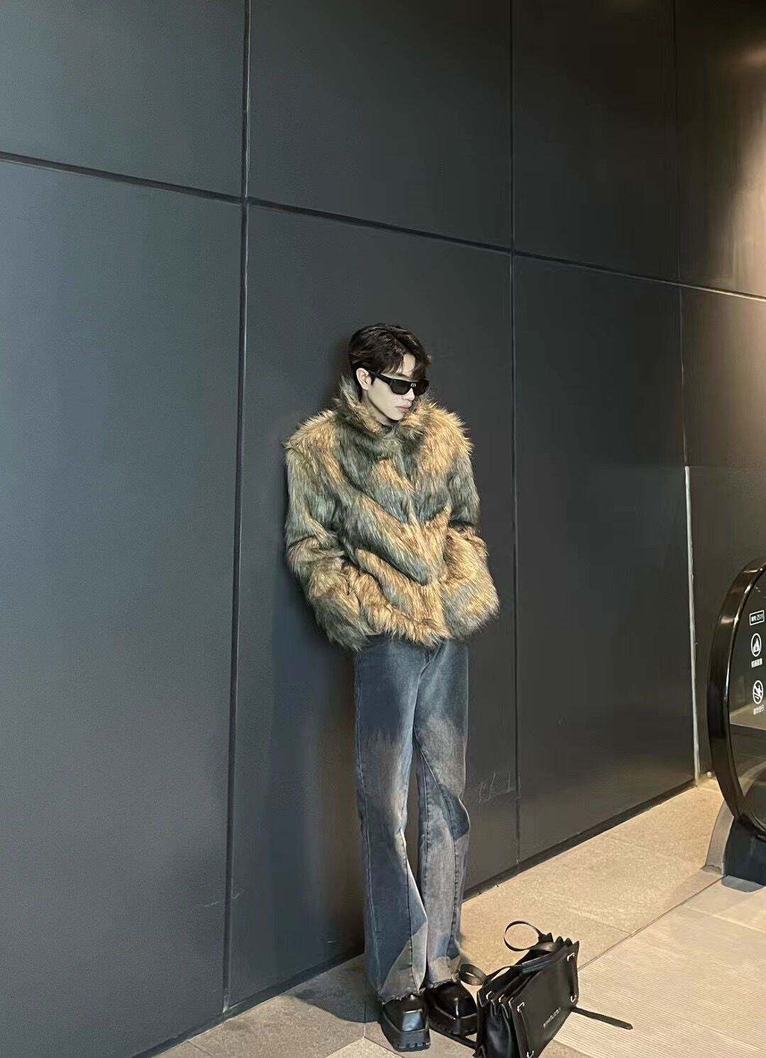 /