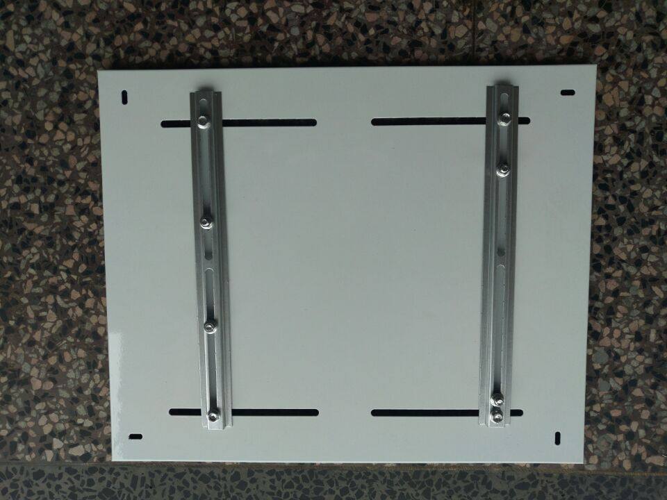 Improved water distributor backframe for water distributor backplate