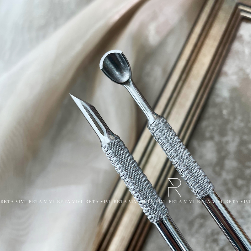 Reta Vivi Nail Art Horseshoe Steel Pusher Double-Headed Design with Beveled Edge for Removing Nails