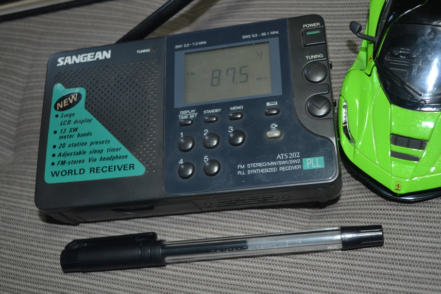 SANGEAN Mountain into ATS-202 radio sangean Hills into ATS-202 Short Wave Mountain into the radio