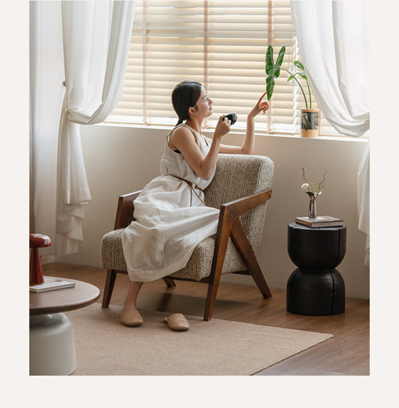 Мягкое кресло 源氏木语实木沙发椅客厅中古风单人椅家用阳台理查德休闲 𫔮靠背椅