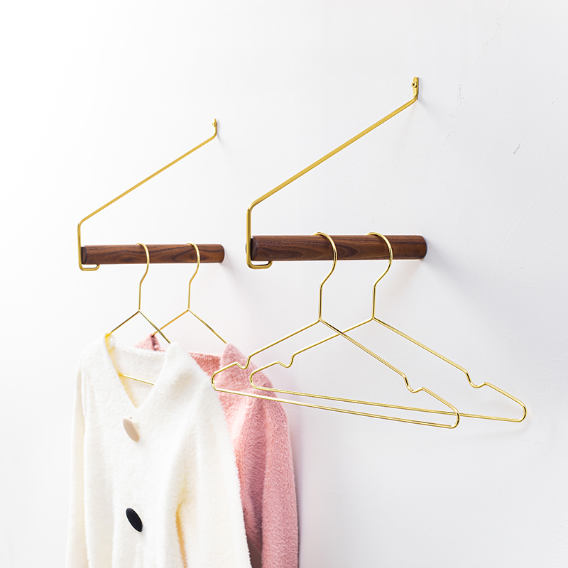 Japanese-style black walnut solid wood coat rack wall hanging brass creative hanger space-saving clothing store wall rack